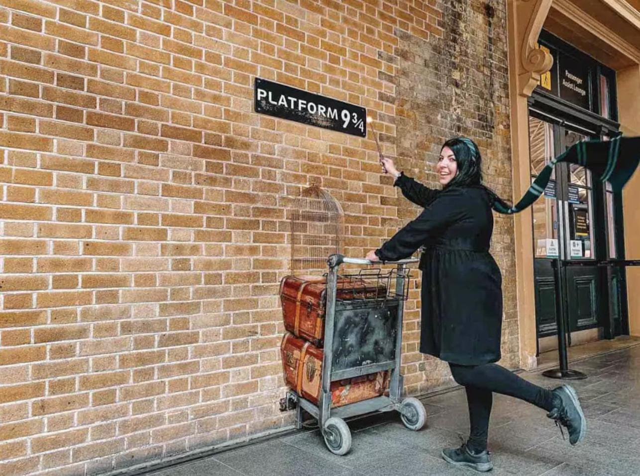 Platform 9 3/4 By Condokeeper Лондон Экстерьер фото